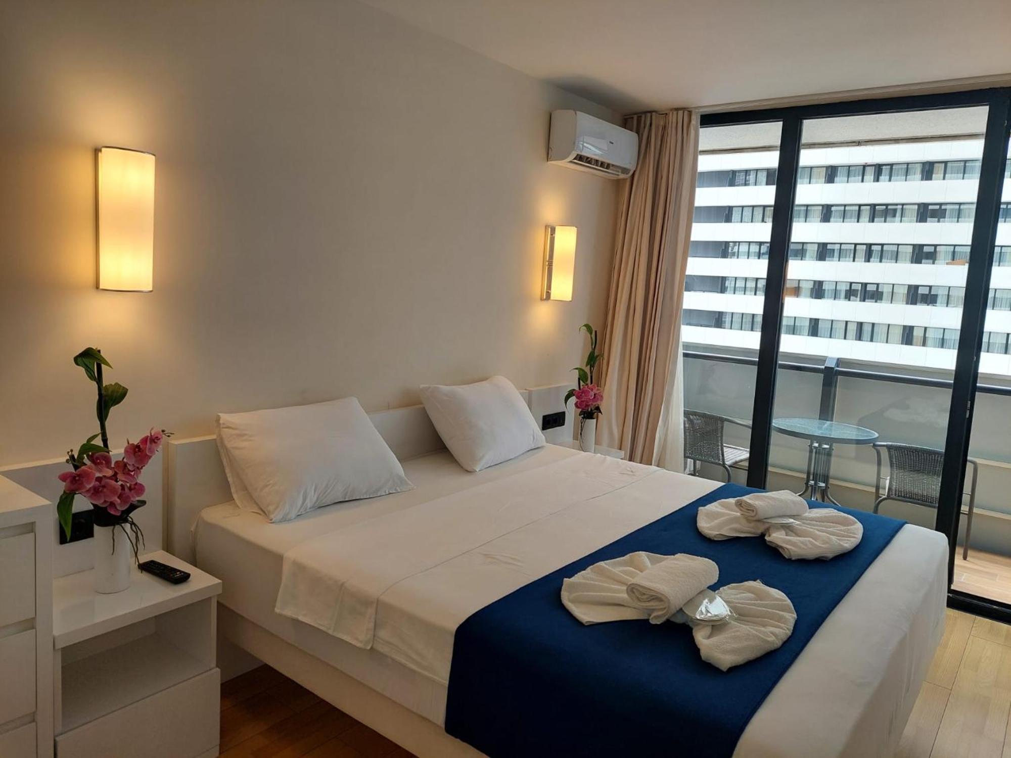 Holiday Point Orbi City Batumi Exterior foto